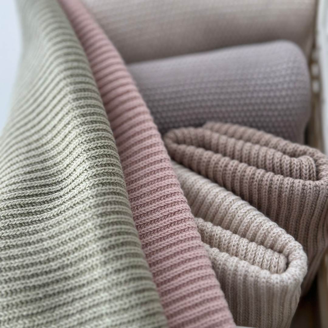 Knitted Dishcloth – Ripple Caramel